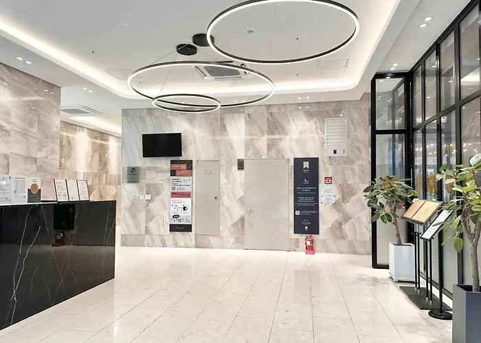 Secho Zizel Signity 公寓式飯店